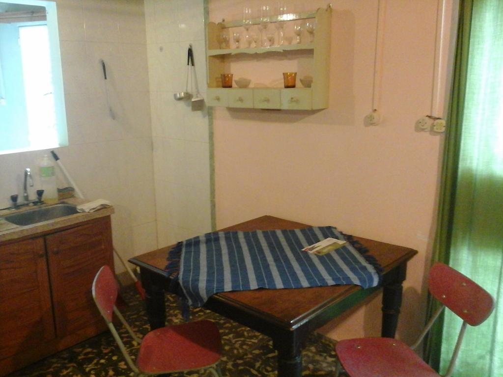 Carmelo Hostel Szoba fotó