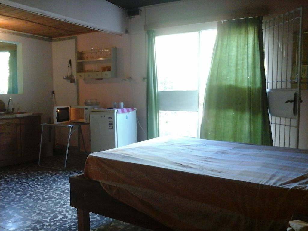 Carmelo Hostel Szoba fotó